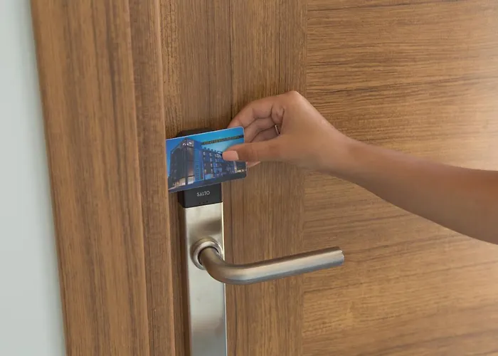 ベッド・アンド・ブレックファスト Sun 3*